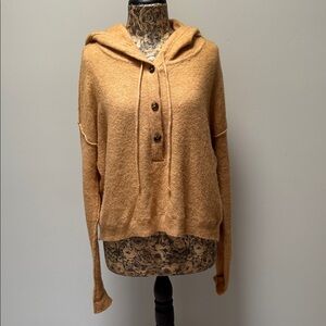 Free People Cozy Tan Hooded Sweater size Small